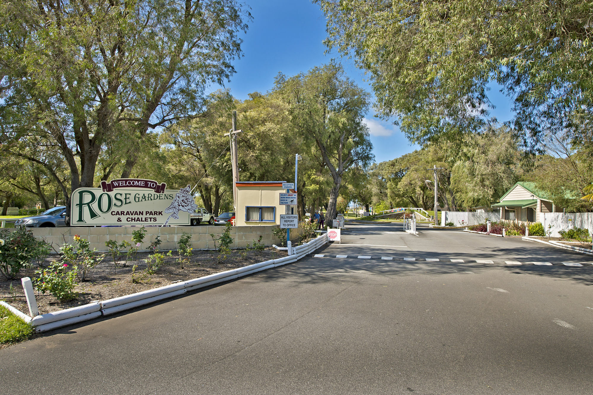 Acclaim Rose Gardens Beachside Holiday Park Albany Exterior photo